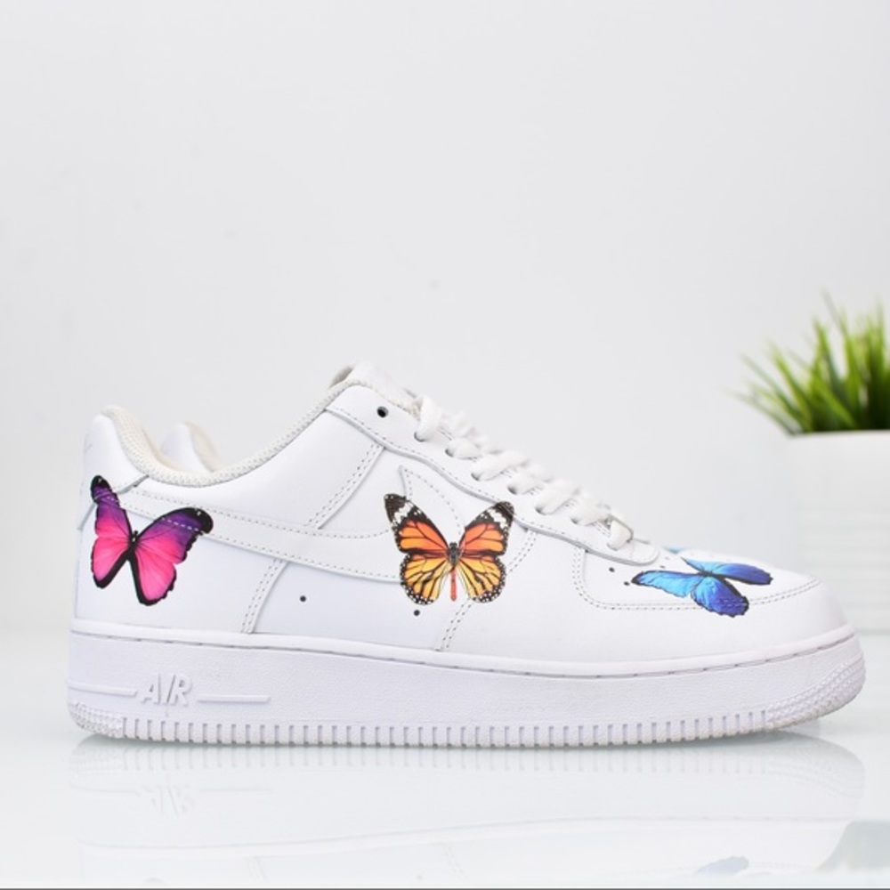 Custom Nike Air Force One Butterfly 🦋 Sneakers 8